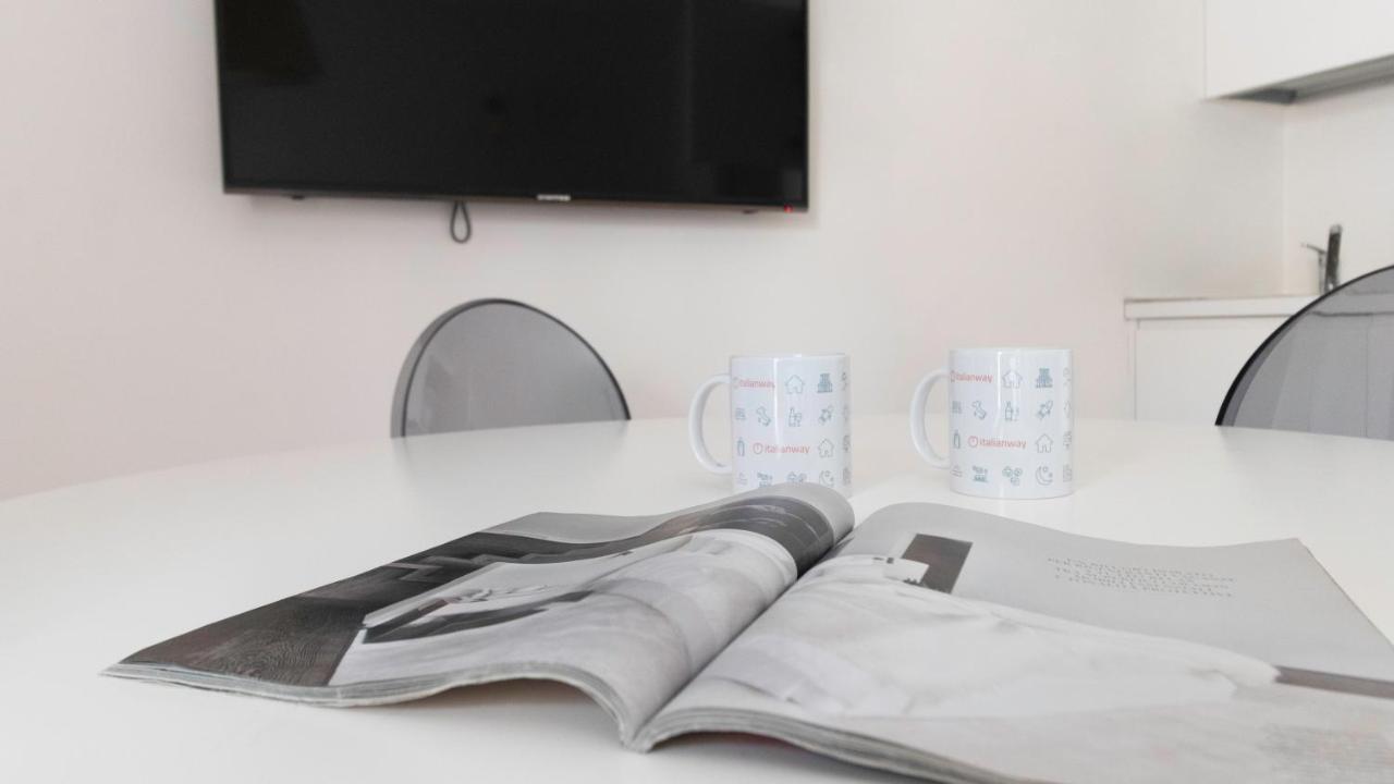Italianway - Corso Como 11 Mediolan Zewnętrze zdjęcie